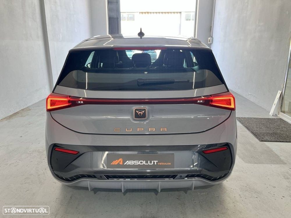 Cupra Born 2024 photo 4
