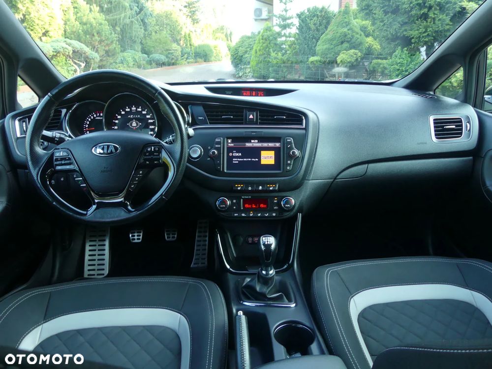 Kia Ceed 1.0 T-GDI GT Line - 25