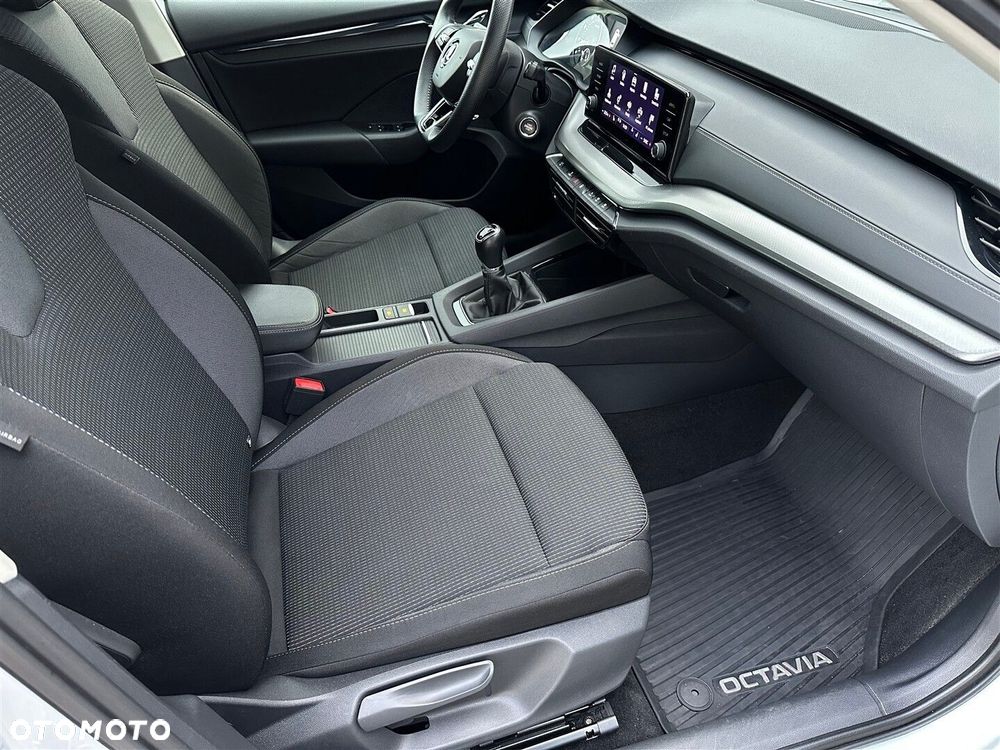 Skoda Octavia 1.5 TSI ACT Ambition - 7