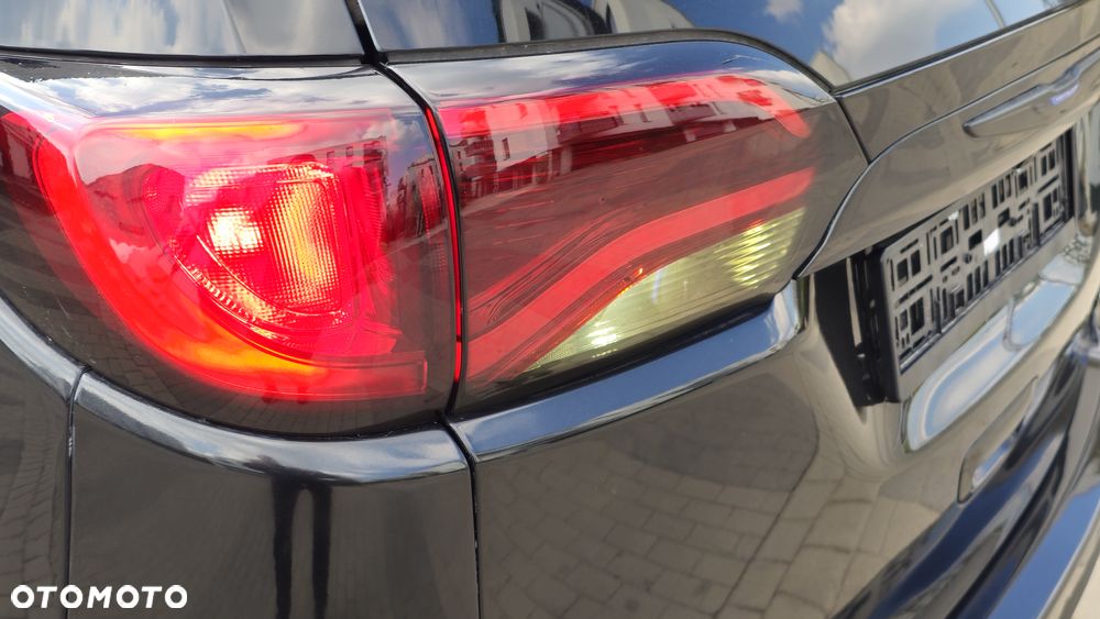 Chrysler Pacifica - 8