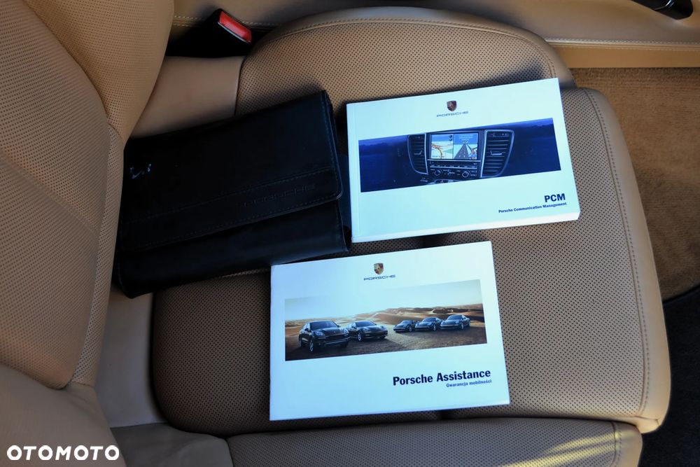 Porsche Cayenne - 39