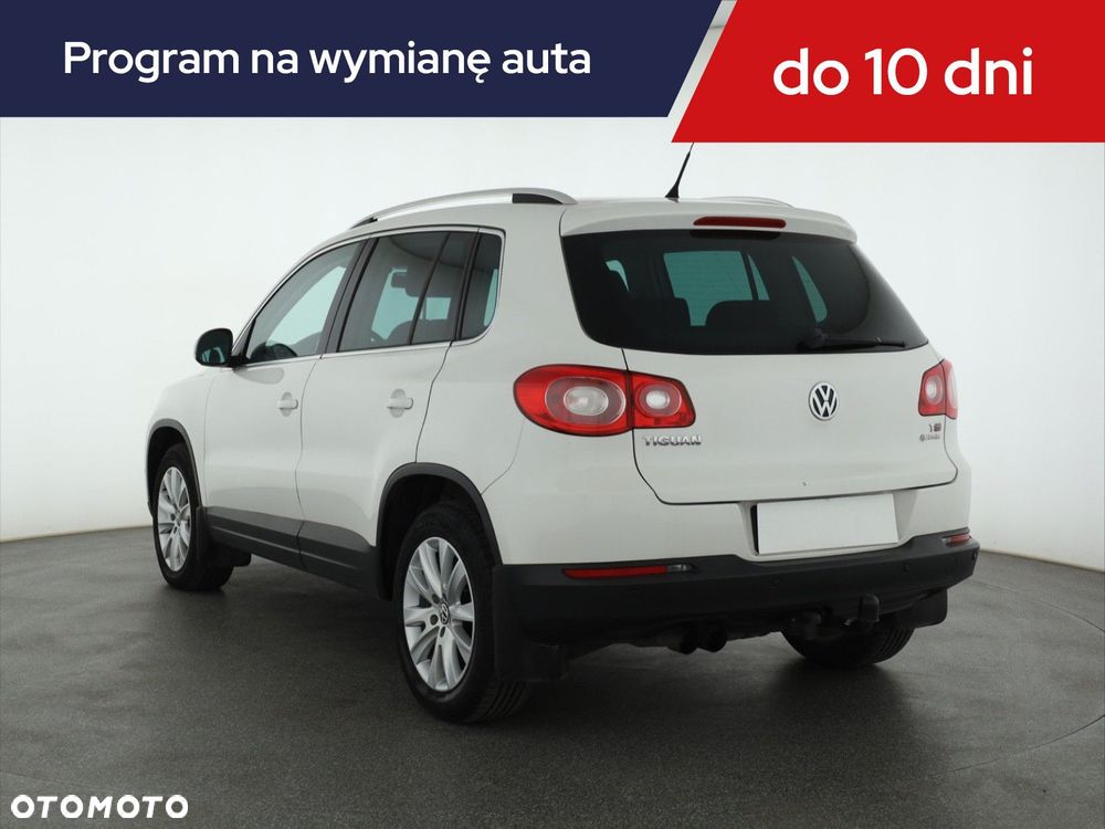 Volkswagen Tiguan - 6