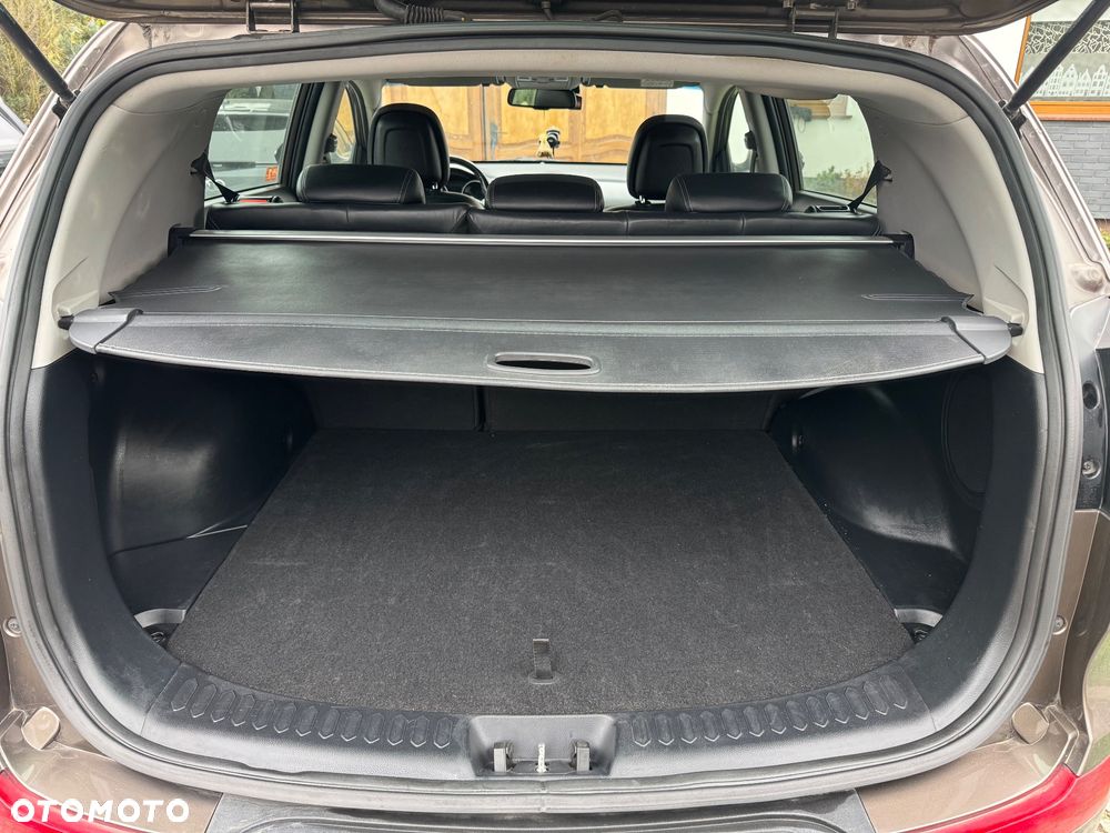 Kia Sportage - 12