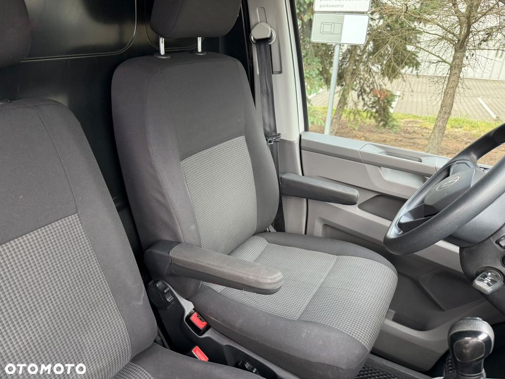 Volkswagen Transporter L1H1 DSG - 15