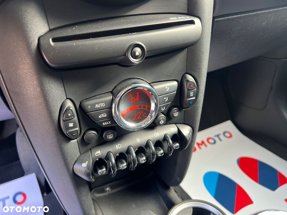 MINI Cooper D Bayswater - 18