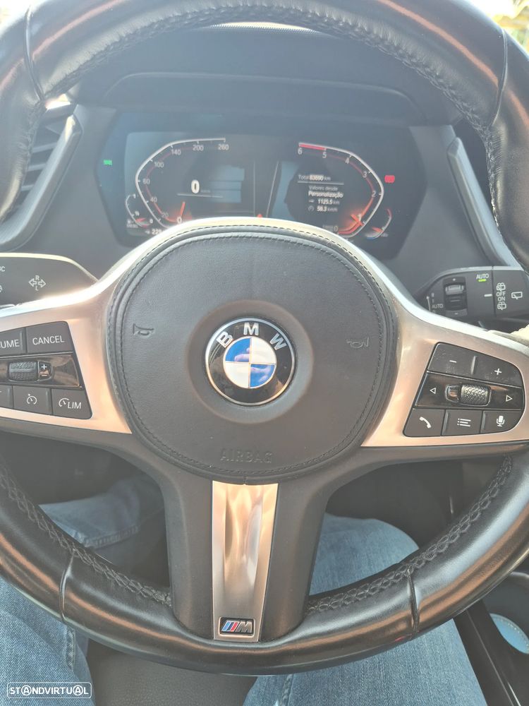 BMW 116 d Pack Desportivo M Auto - 7