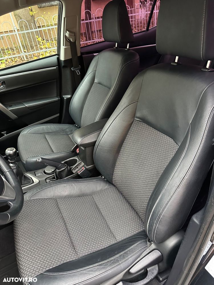 Toyota Corolla 1.4 D-4D Sol - 21