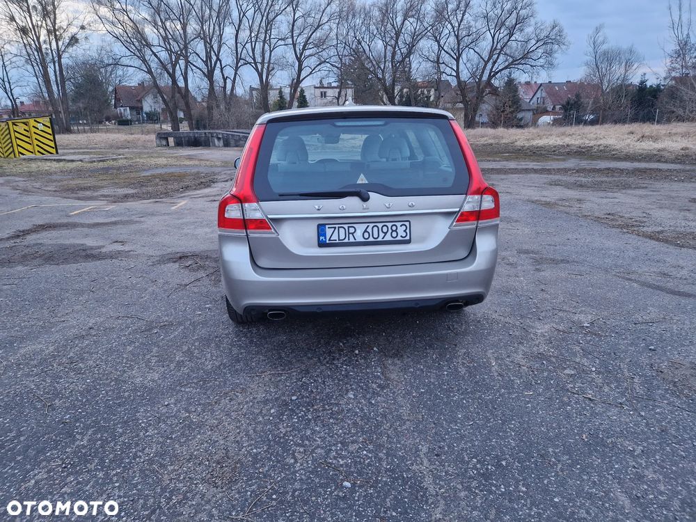 Volvo V70 - 7