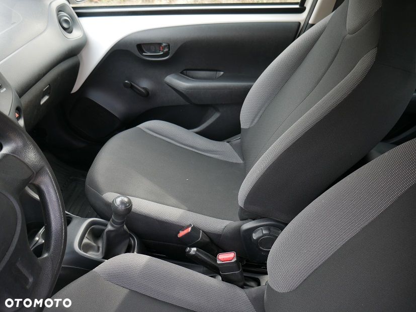 Toyota Aygo - 16