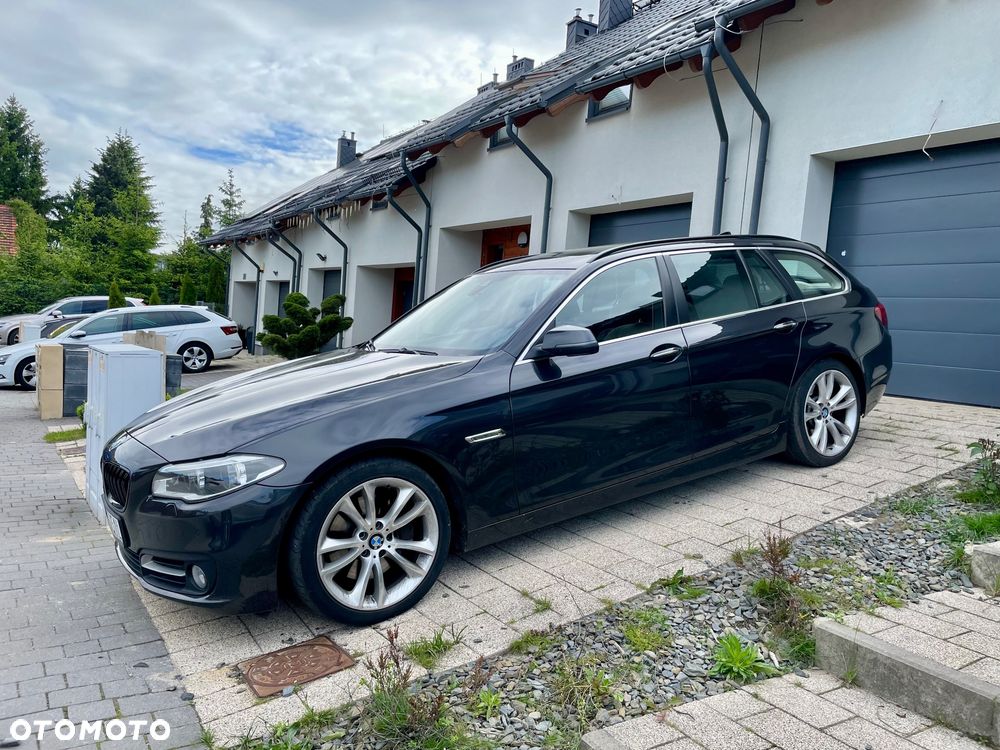 BMW Seria 5 530d xDrive - 32