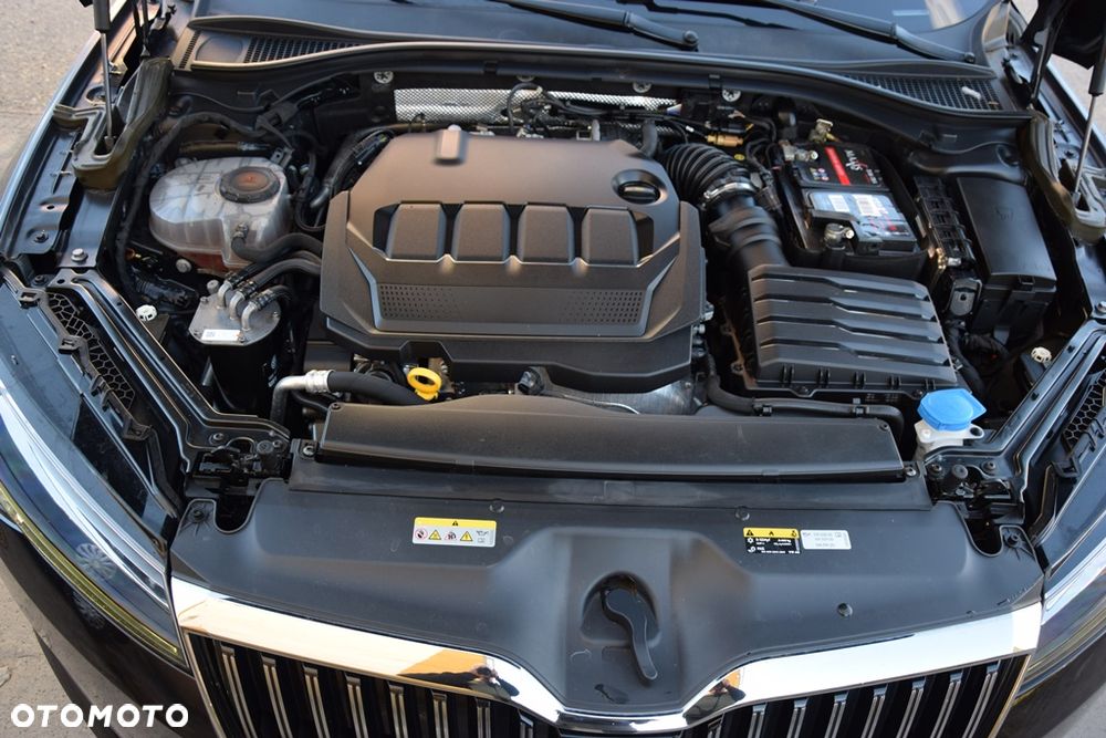 Skoda Superb 2.0 TDI Sportline DSG7 - 35