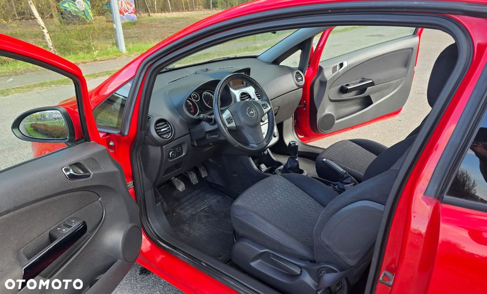 Opel Corsa 1.4 16V Active - 9