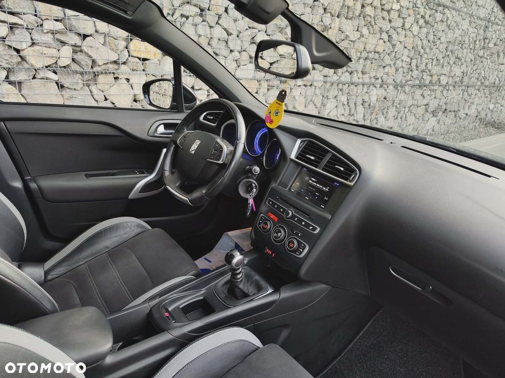 Citroën DS4 PureTech 130 Stop&Start SoChic - 21