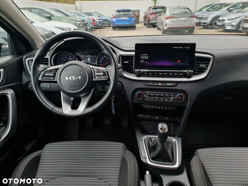 Kia XCeed 1.5 T-GDI M - 30