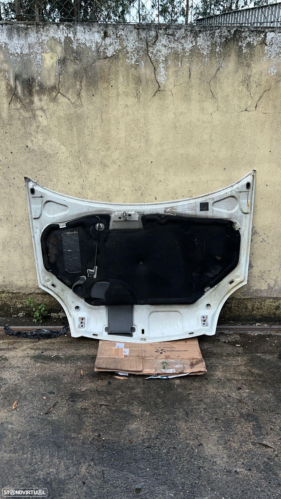 Capot Renault Kango - 1