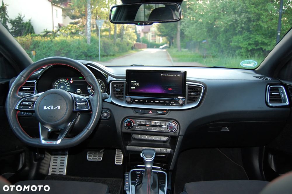 Kia ProCeed 1.6 T-GDI DCT7 OPF GT - 29