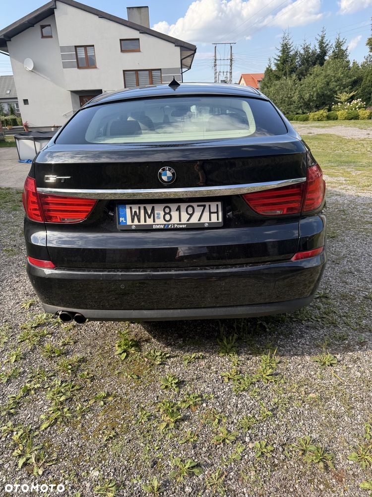 BMW 5GT - 3