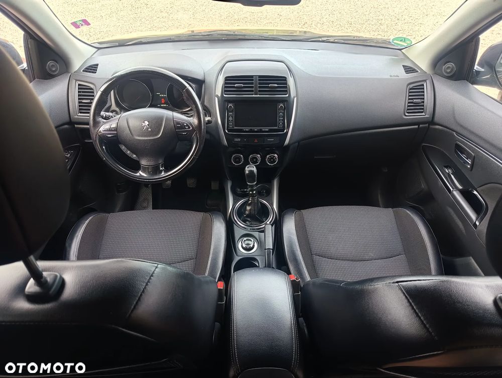 Peugeot 4008 - 18