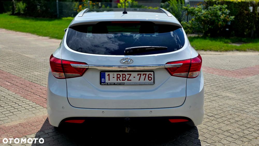 Hyundai i40 Kombi 1.7 CRDi Premium - 11