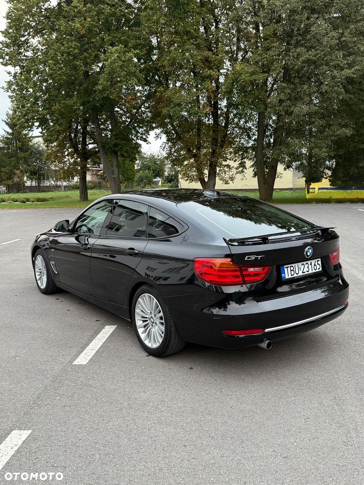 BMW Seria 3 318d Luxury Line - 4