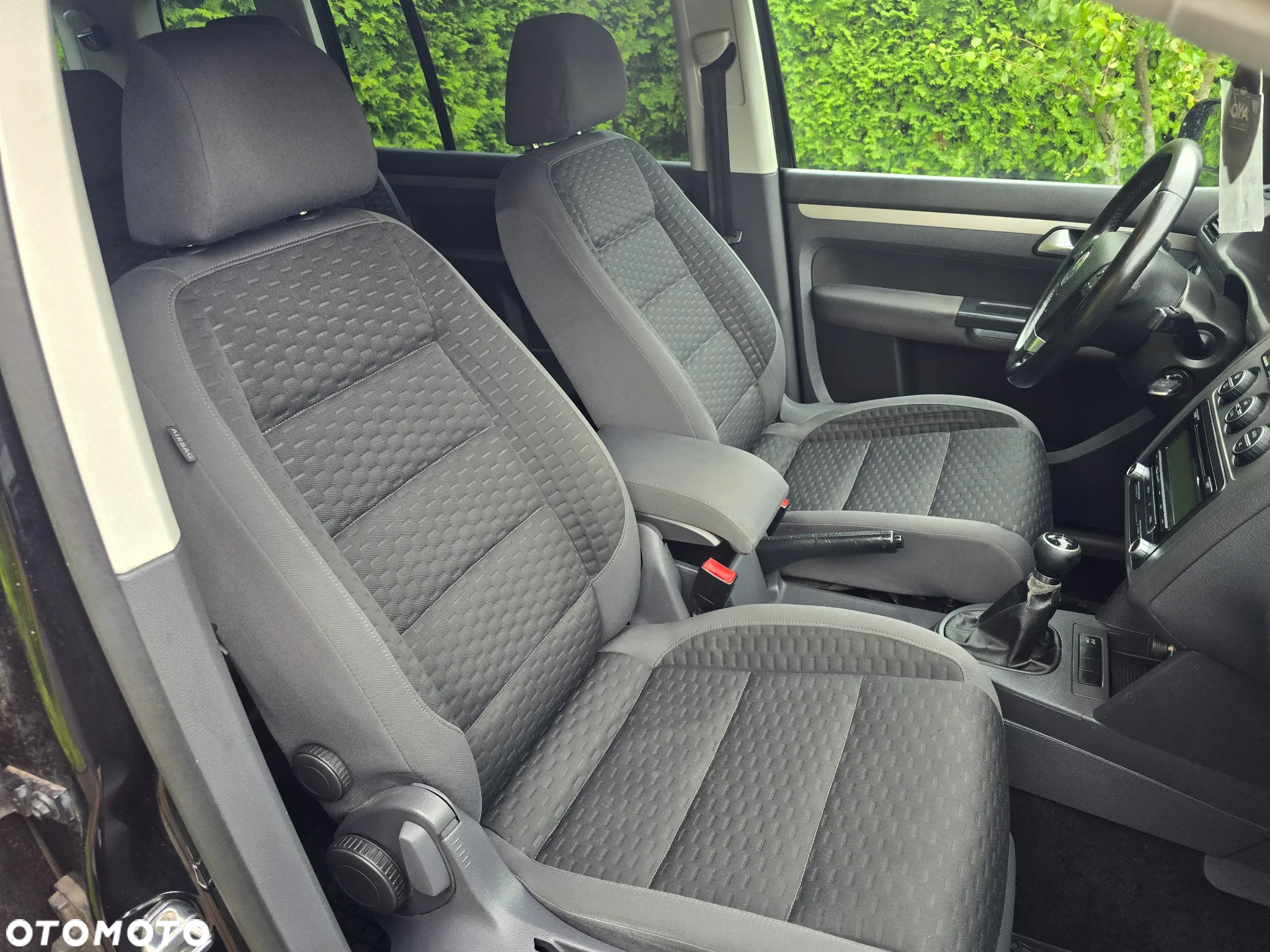 Volkswagen Touran 1.9 TDI Highline - 20