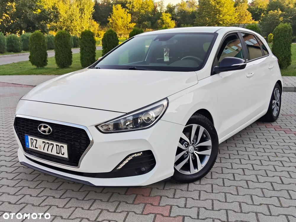 Hyundai i30 1.4 Premium - 2
