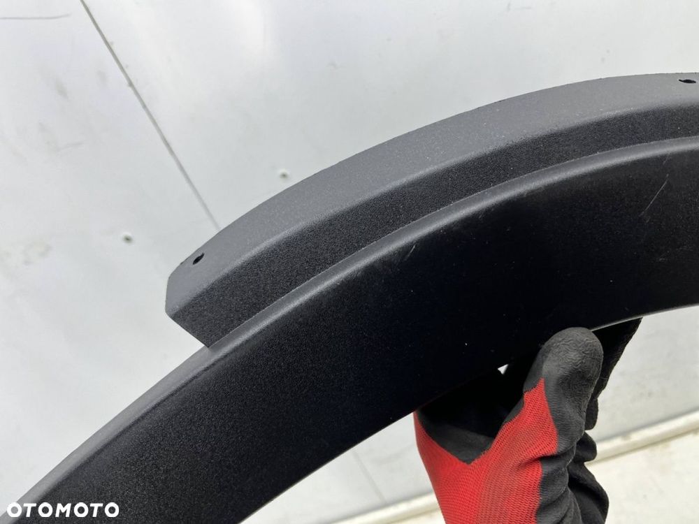 Listwa Iveco Daily 4 IV 2014r.- prawa przednia nakładka błotnika rant prawy przód - 5