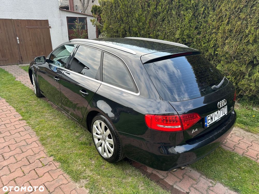 Audi A4 Avant 2.0 TDI Quattro Line - 26