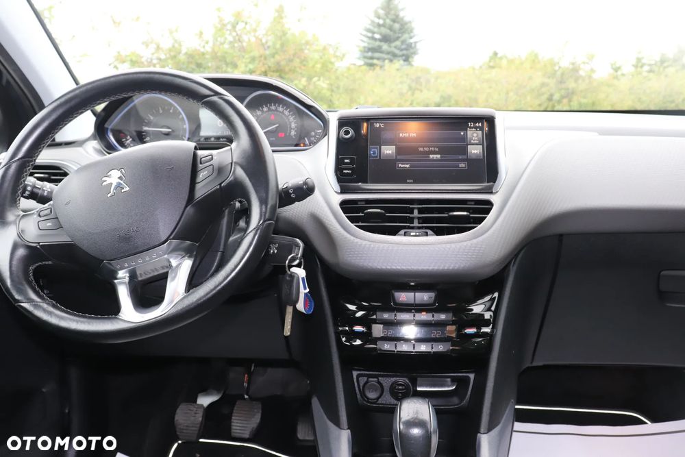 Peugeot 2008 PureTech 110 Stop&Start Style - 35