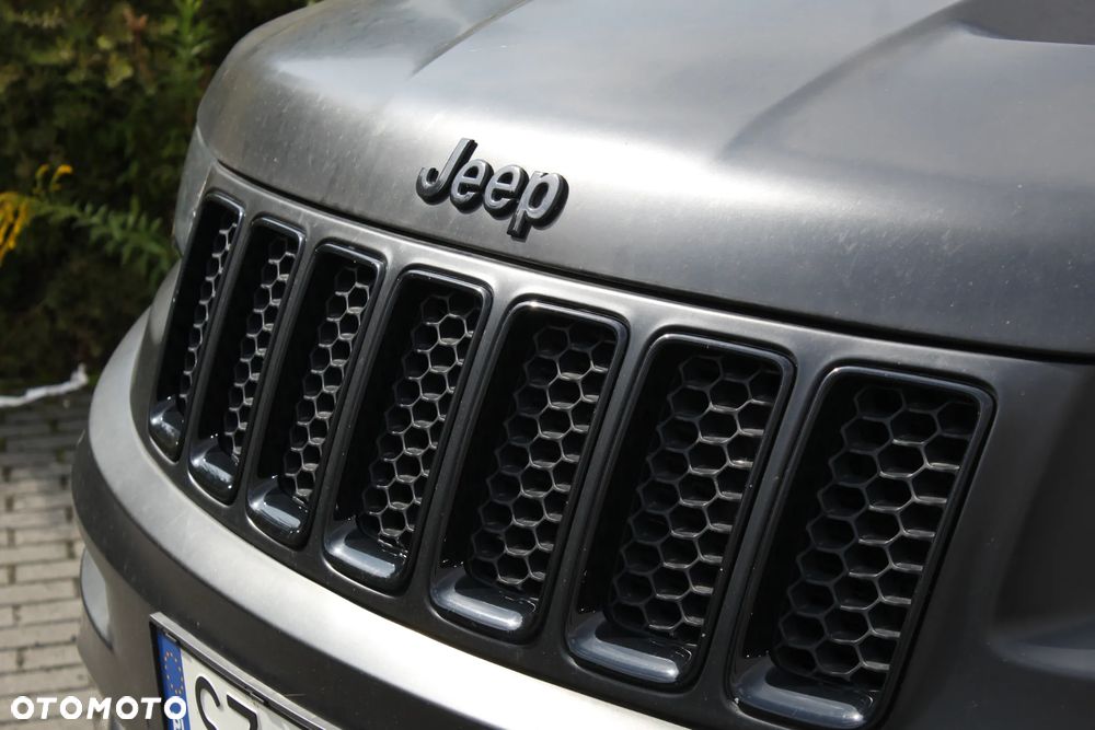 Jeep Grand Cherokee Gr 6.4 V8 SRT8 EU6 - 32