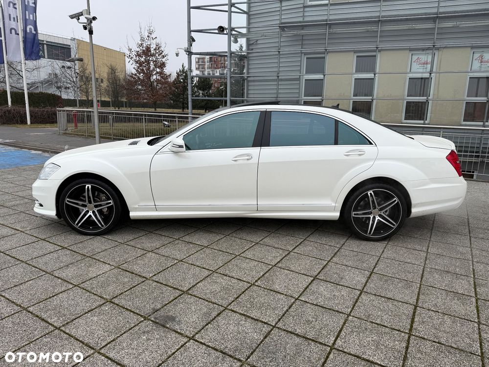 Mercedes-Benz Klasa S 500 L BlueEFFICIENCY 4-Matic - 4