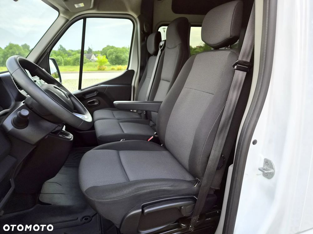 Renault Master - 32