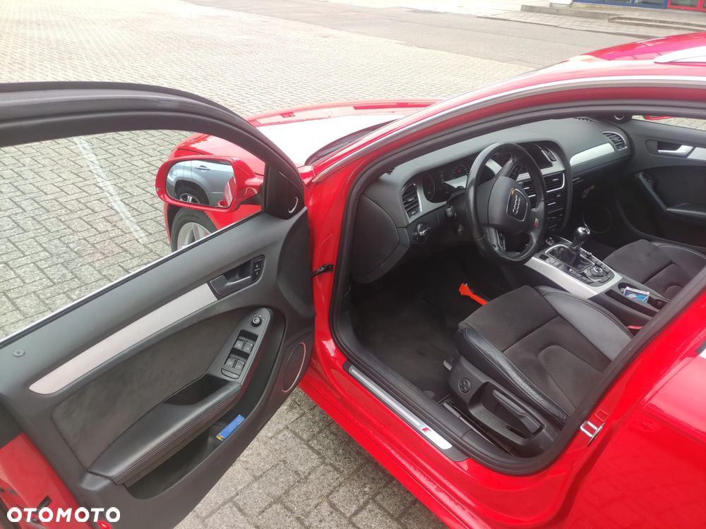 Audi A4 Avant 2.0 TDI DPF S line Sportpaket - 8