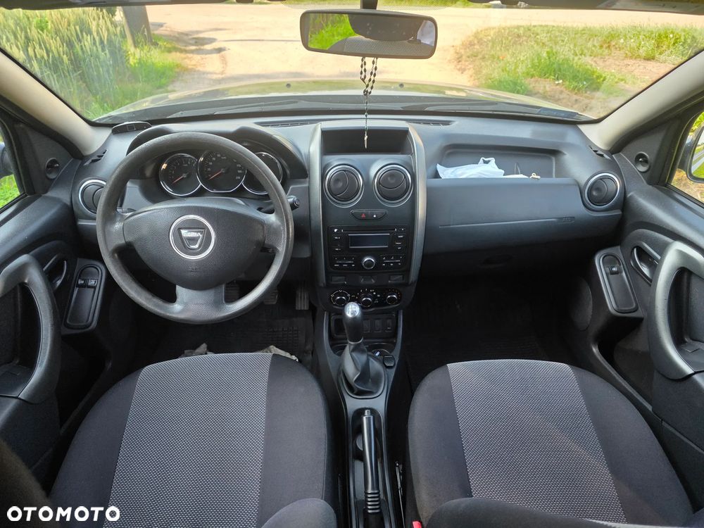 Dacia Duster 1.6 - 9