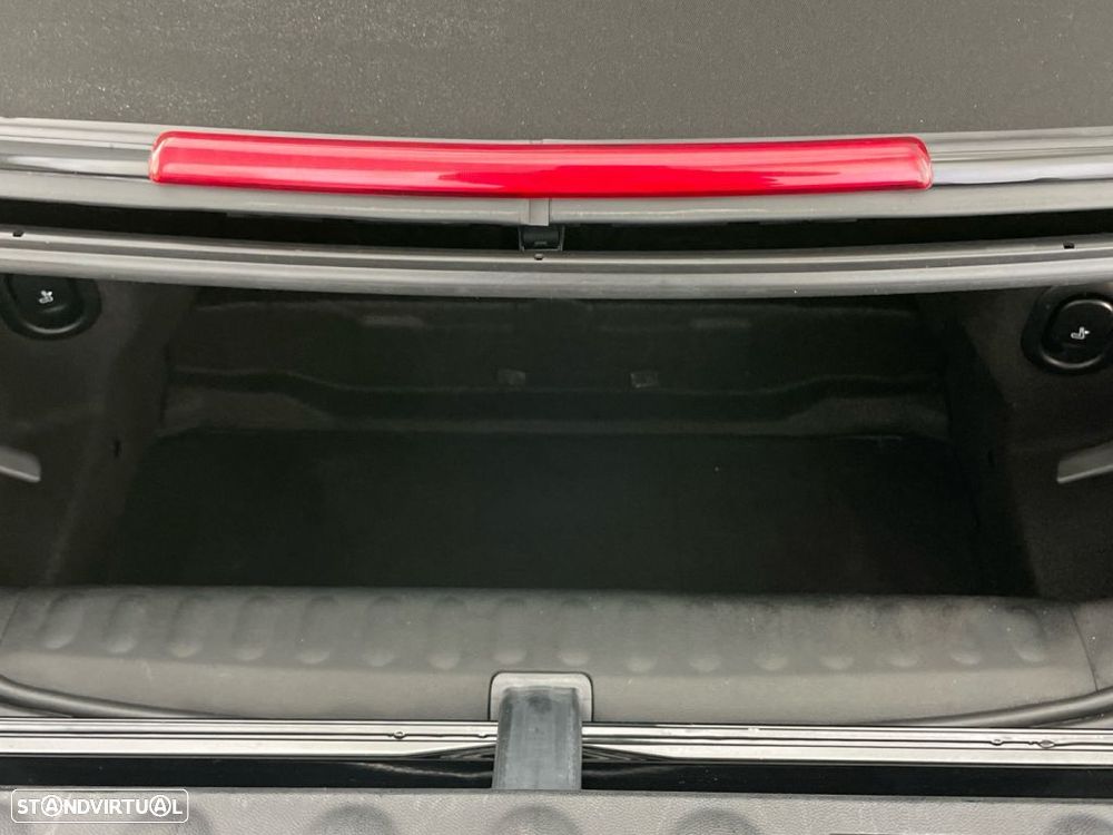 MINI Cabrio C Classic - 13