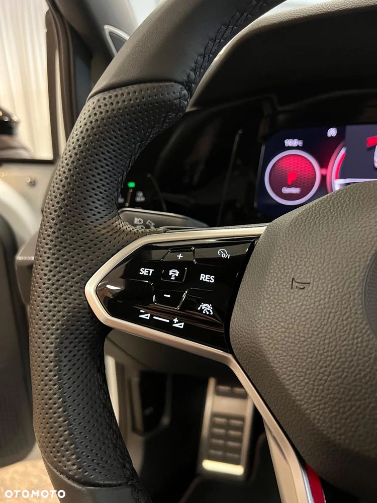 Volkswagen Golf VIII 2.0 TSI GTI DSG - 15