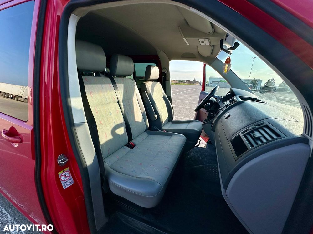 Volkswagen Transporter Caravelle Lang Trendline - 23