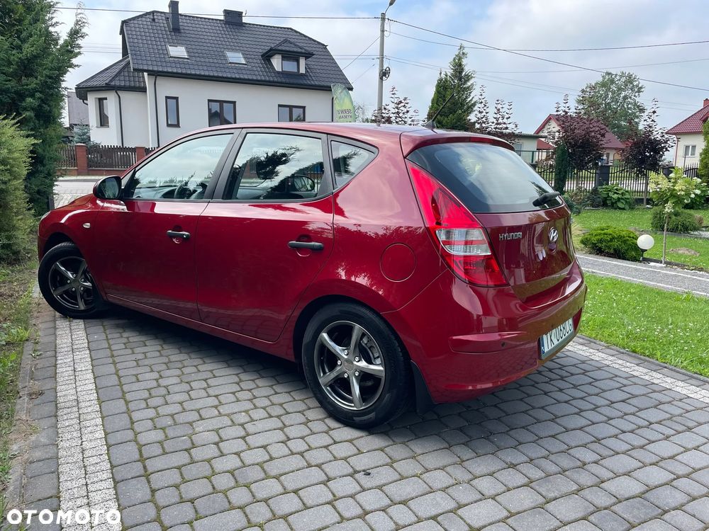 Hyundai i30 1.4 Comfort - 11