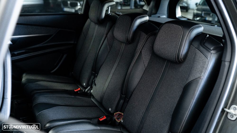 Peugeot 5008 1.5 BlueHDi GT EAT8 - 38