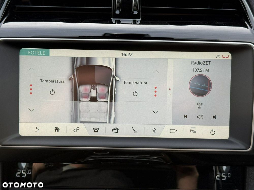 Jaguar F-Pace 2.0 i4D AWD R-Sport - 33