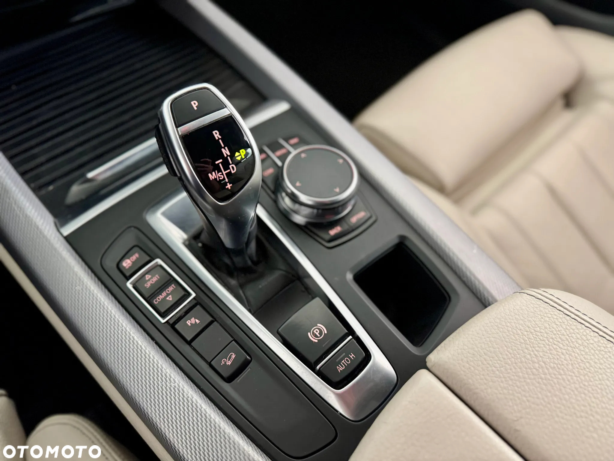 BMW X5 xDrive30d - 11
