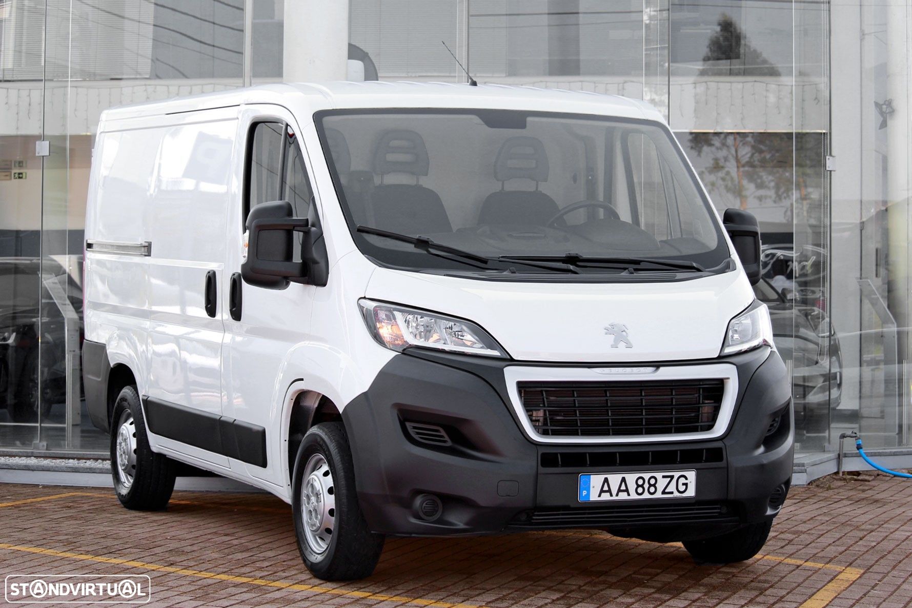 Peugeot Boxer 2.2 BlueHDi 330 L1H1 Premium - 1