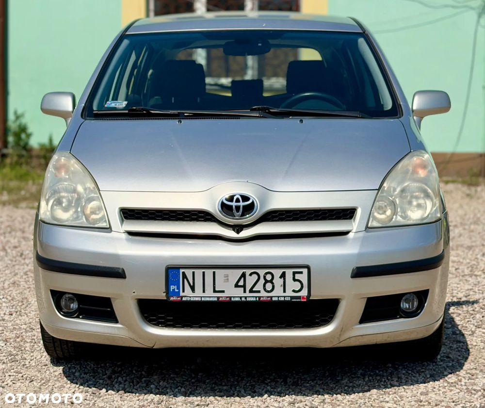 Toyota Corolla Verso 1.8 Sol + 7os MM - 2