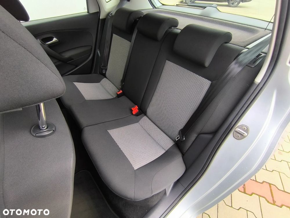 Volkswagen Polo 1.2 Team - 23