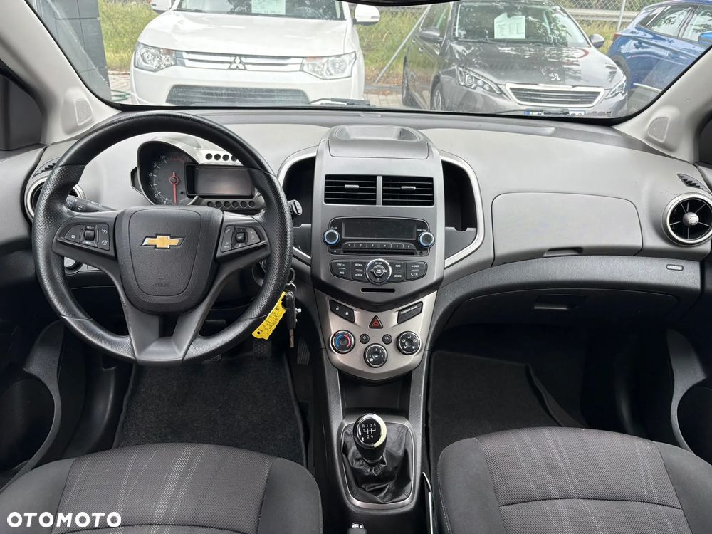Chevrolet Aveo 1.2 LS+ - 10
