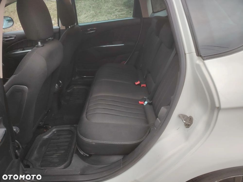 Lancia Delta 1.4 T-Jet Argento Euro5 - 12