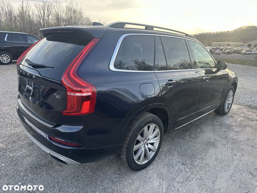 Volvo XC 90 T6 AWD Geartronic Momentum - 8
