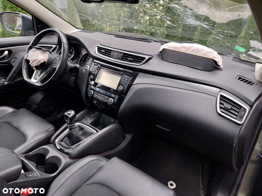 Nissan Qashqai 1.6 DCi N-Vision EU6 - 16