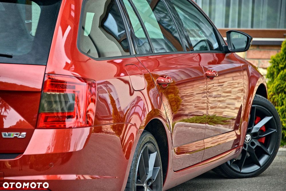 Skoda Octavia 2.0 TDI RS - 20
