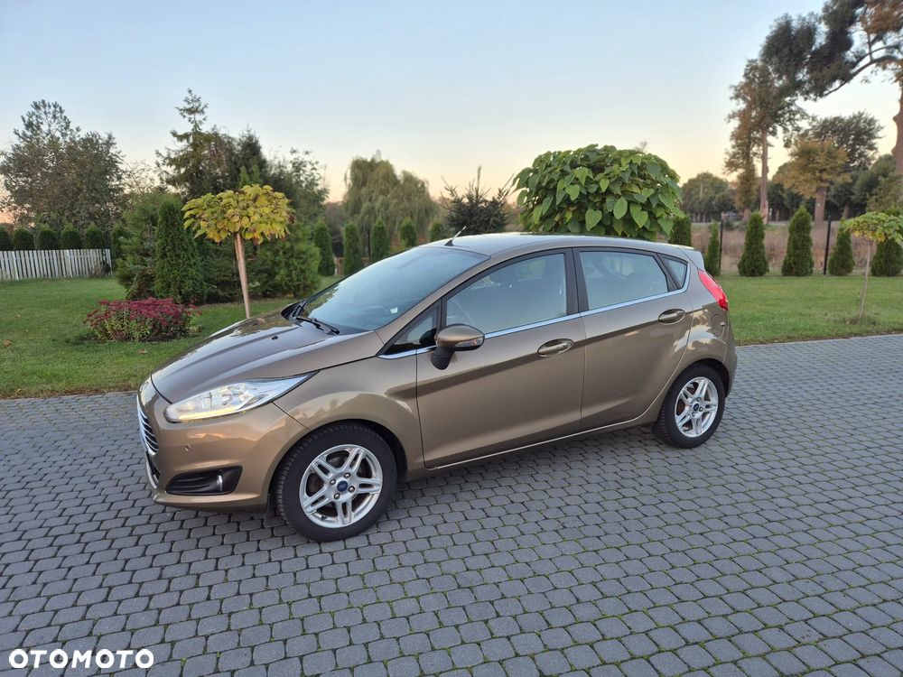 Ford Fiesta - 23